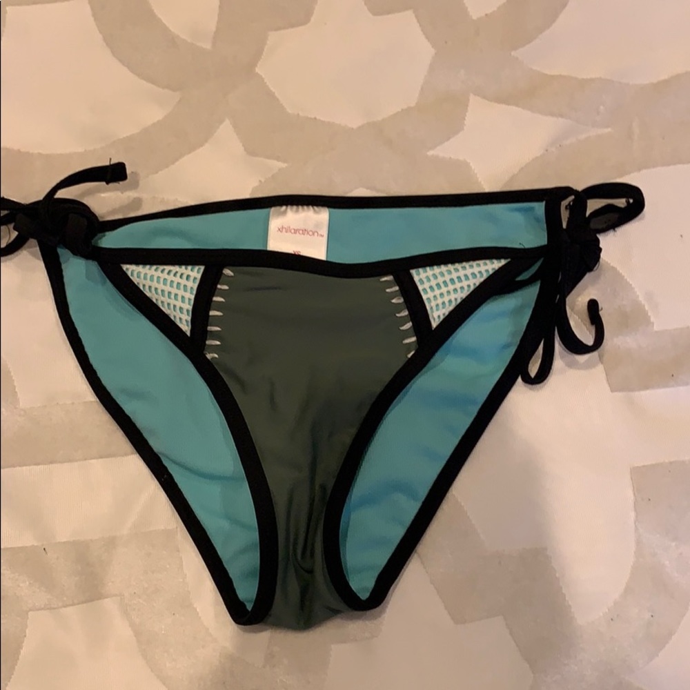 bikini bottom